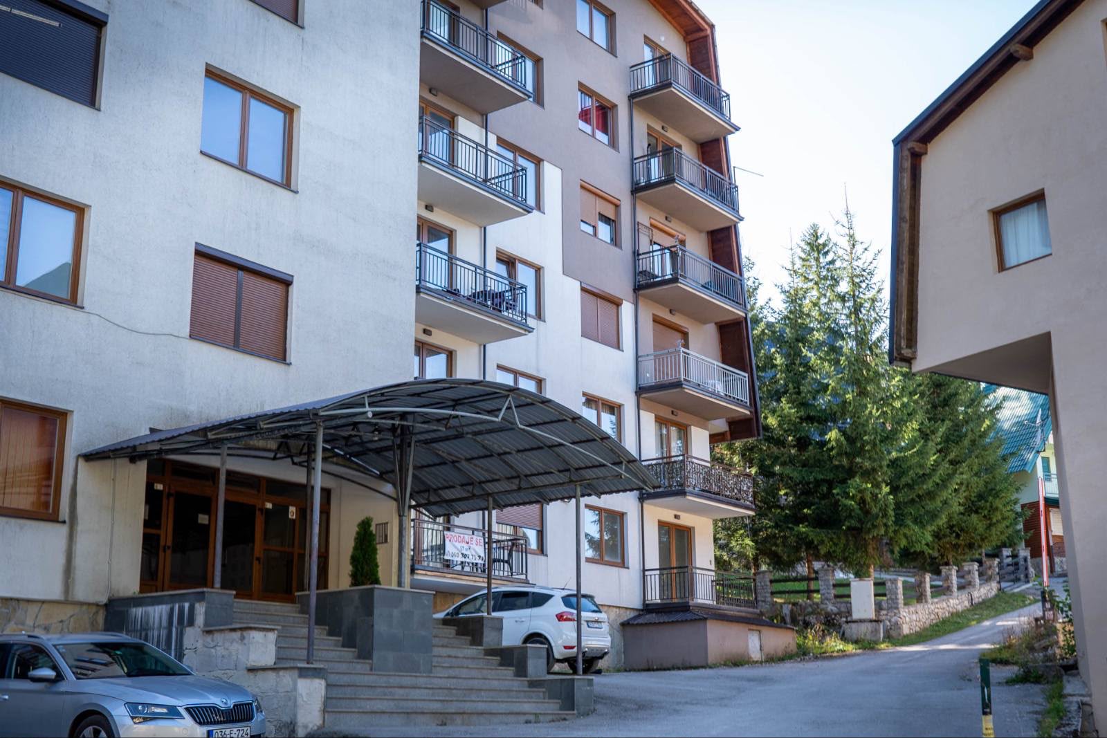 Apartman IMAN